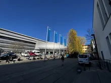 Der Innenhof des TUM Campus in München.